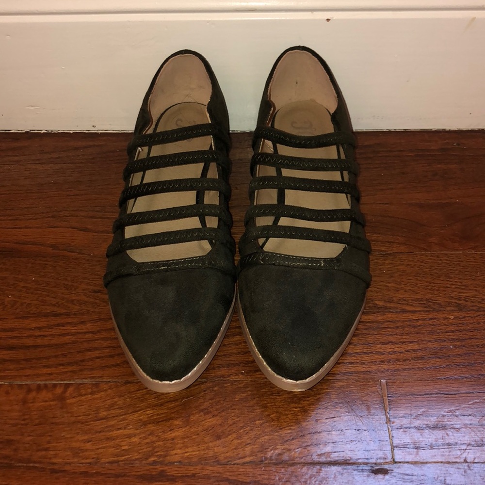 Journee Otto Flats
